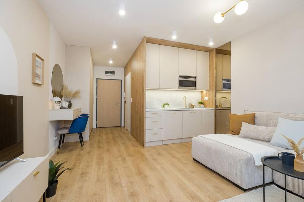 Superapart Klobucka Apt345 Warsawa Bagian luar foto